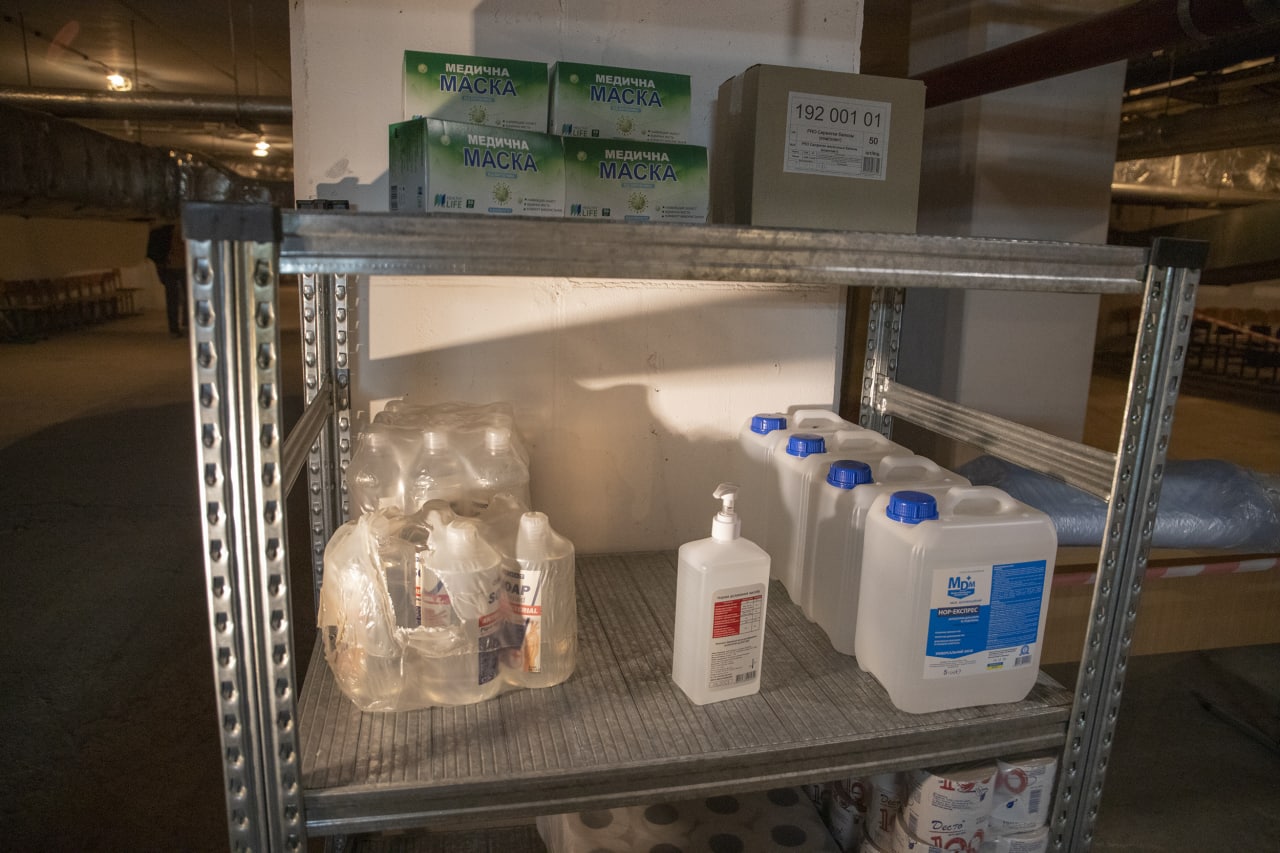 Ось так виглядають укриття в школах Києва, які працюватимуть з 1 вересня (фото)